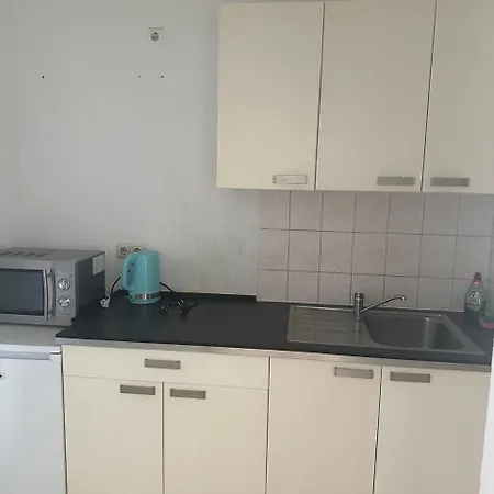 Apartmenthaus Iris&jasmin Guest house
